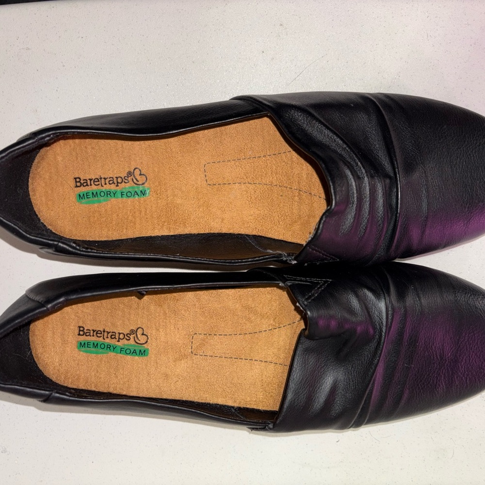 BareTraps piper Women's Black Flats